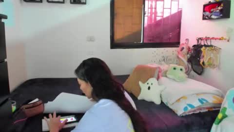 juliette online show from October 2025 05:25:02 PM