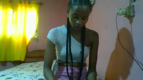 juliexexy online show from January 2025 09:30:01 AM