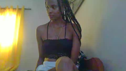 juliexexy online show from February 2025 05:02:02 AM