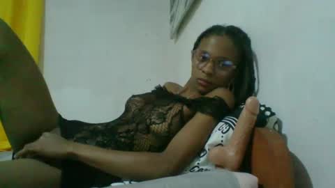 juliexexy online show from March 2025 04:22:02 PM