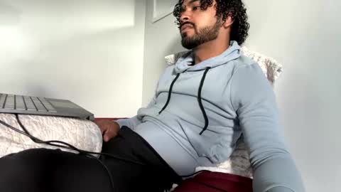 Snapshot of julimo16 chatting on September 2025 07:58:02 PM julimo16 online show from September 2025 07:58:02 PM