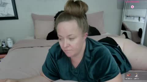 Juli Monroe online show from December 2024 03:06:01 AM