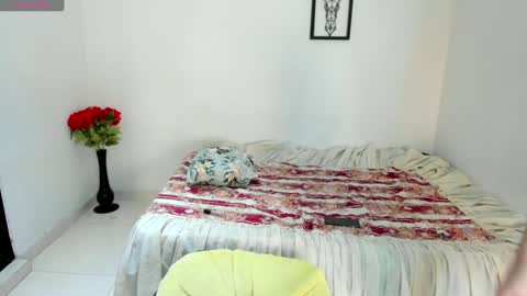 Juline Smith online show from January 2025 03:12:02 PM