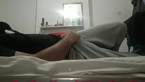 juliusrad online show from September 2025 05:44:02 AM