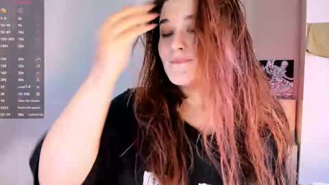 Julie online show from December 2024 11:43:01 AM