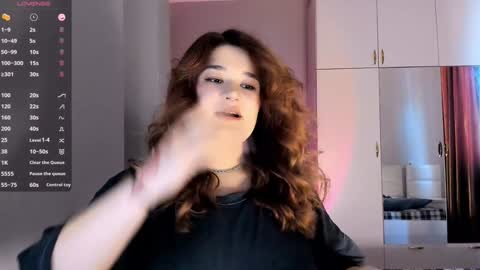 Julie online show from January 2025 09:04:02 AM