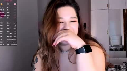 Julie online show from February 2025 12:44:02 PM