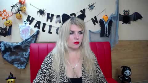 Julya Barbi online show from November 2025 06:03:01 AM
