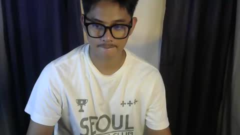 Snapshot of julz_alwayshorny chatting on October 2025 07:15:01 AM call me julz online show from October 2025 07:15:01 AM