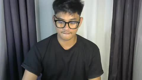 Snapshot of julz_alwayshorny chatting on October 2025 01:34:01 PM call me julz online show from October 2025 01:34:01 PM