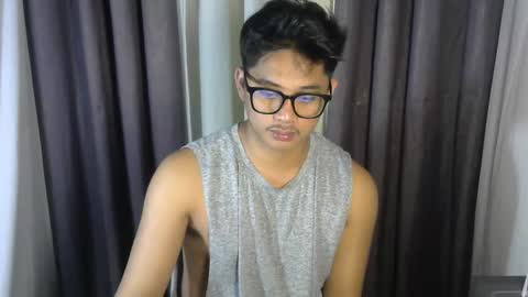 Snapshot of julz_alwayshorny chatting on November 2025 02:41:01 PM call me julz online show from November 2025 02:41:01 PM