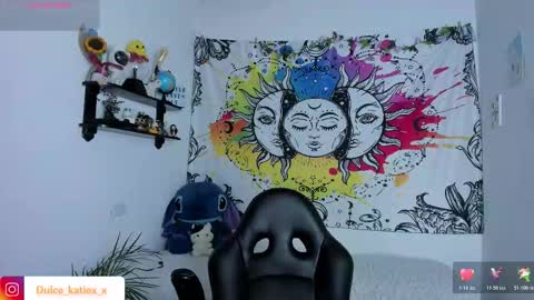 Sofia online show from November 2025 12:26:01 PM