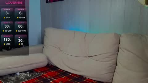 Samuel online show from March 2025 11:03:02 PM