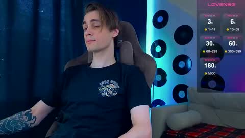 Samuel online show from October 2025 11:28:02 AM