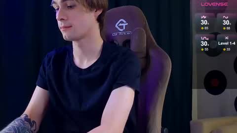 Samuel online show from November 2025 02:50:02 PM