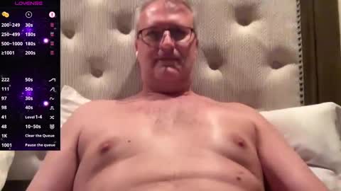 Snapshot of justavoyeurhere chatting on September 2025 08:40:01 AM Michael online show from September 2025 08:40:01 AM