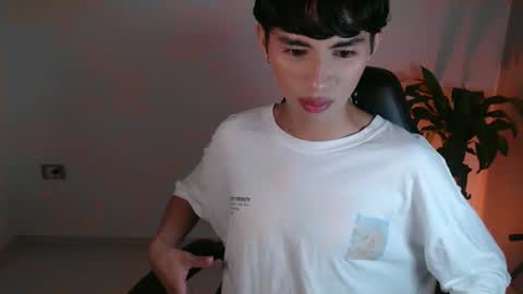 Snapshot of justin_spencer chatting on November 2025 08:14:02 AM Justin online show from November 2025 08:14:02 AM