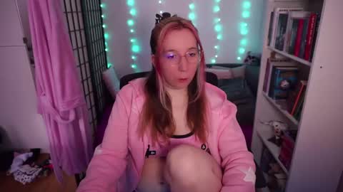 Snapshot of justkerryx chatting on October 2025 08:35:01 AM Kerry online show from October 2025 08:35:01 AM