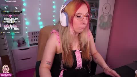 Snapshot of justkerryx chatting on November 2025 09:43:01 AM Kerry online show from November 2025 09:43:01 AM