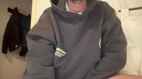 justmeandyou00 online show from November 2025 03:46:02 PM