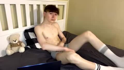 Snapshot of k1tty_b0y chatting on February 2025 03:08:02 AM k1tty b0y online show from February 2025 03:08:02 AM