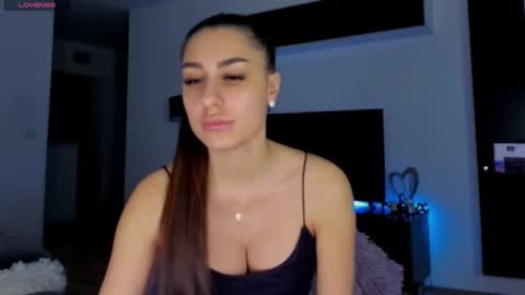 k_chic1 online show from February 2025 09:17:02 PM