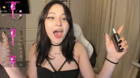 Kaoru online show from October 2025 11:51:02 AM