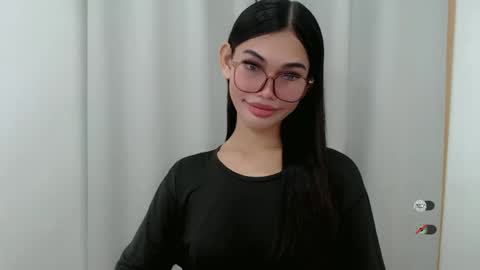 Snapshot of kaamy_dake chatting on October 2025 02:48:02 PM KAAMY online show from October 2025 02:48:02 PM