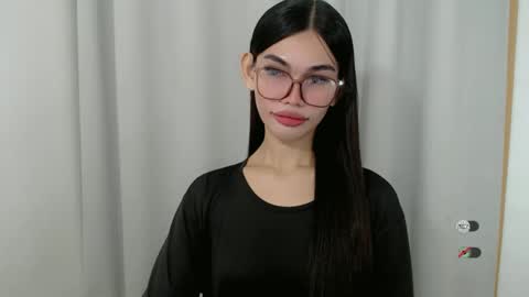 Snapshot of kaamy_dake chatting on October 2025 03:24:02 PM KAAMY online show from October 2025 03:24:02 PM