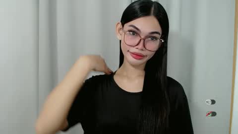 Snapshot of kaamy_dake chatting on November 2025 01:46:01 PM KAAMY online show from November 2025 01:46:01 PM