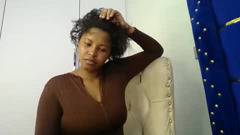 Snapshot of kadime001 chatting on November 2025 08:09:02 PM kadime online show from November 2025 08:09:02 PM