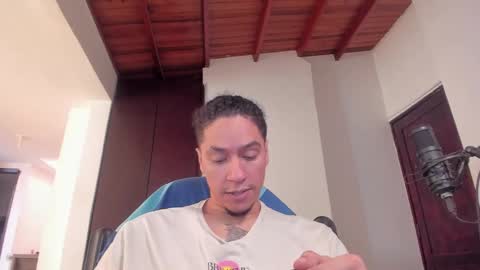 Snapshot of kai_herectix chatting on February 2025 06:12:01 PM kai_herectix online show from February 2025 06:12:01 PM
