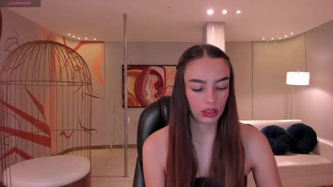 Kaia Ferreira online show from February 2025 12:05:02 PM
