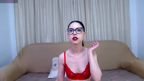 Kaila Lewis online show from October 2025 06:08:02 PM