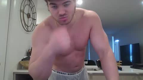 MrJuicyJames online show from October 2025 10:12:01 PM