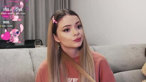 Snapshot of kailyn_moen01 chatting on January 2025 09:35:02 PM Kailyn online show from January 2025 09:35:02 PM