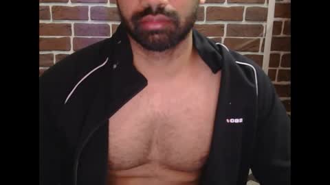 Vicky online show from December 2024 05:53:02 AM