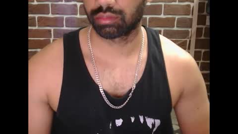 Vicky online show from December 2024 05:57:02 AM