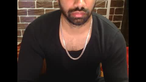 Vicky online show from December 2024 04:12:01 AM