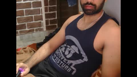 Vicky online show from December 2024 01:45:02 PM