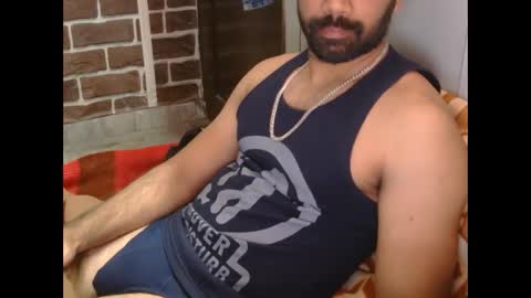 Vicky online show from December 2024 04:50:01 PM