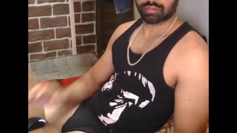 Vicky online show from December 2024 04:11:01 AM