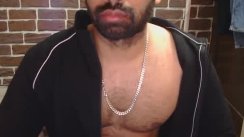 Vicky online show from December 2024 05:58:02 AM