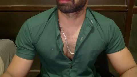 Vicky online show from October 2025 08:04:01 PM