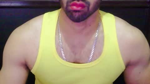 Vicky online show from October 2025 03:01:02 PM