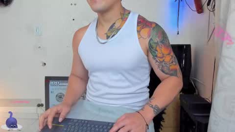 Snapshot of kaledd_musclee chatting on March 2025 10:58:01 PM Kaledd musclees room Master online show from March 2025 10:58:01 PM