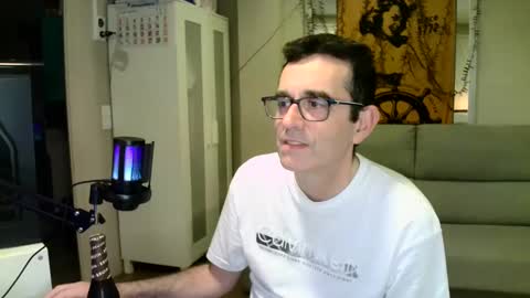 Snapshot of kalem48 chatting on December 2024 10:16:01 PM MusicMen49 online show from December 2024 10:16:01 PM