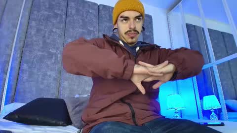 Snapshot of kaletattoos chatting on October 2025 11:06:01 AM Kale online show from October 2025 11:06:01 AM