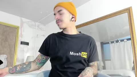 Snapshot of kaletattoos chatting on October 2025 11:07:02 AM Kale online show from October 2025 11:07:02 AM