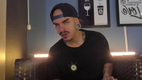 Snapshot of kaletattoos chatting on October 2025 11:20:02 AM Kale online show from October 2025 11:20:02 AM